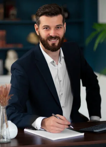 Our Financial Experts The Team  Member Solution. - AYX